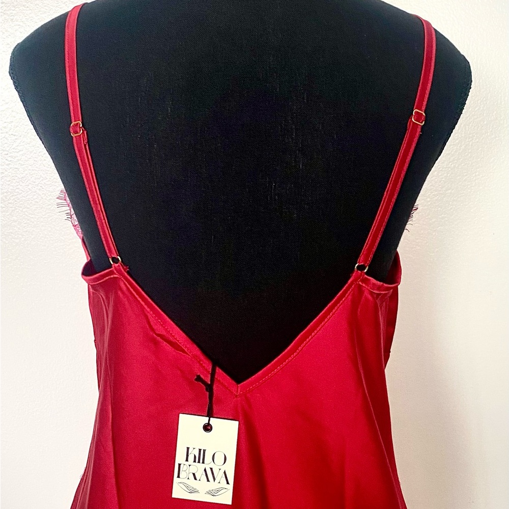 🆕-KILO BRAVA - VALENTINE SEXY SATIN & LACE MIDI SLIP - LIPSTICK RED/HOT PINK - Picture 8 of 9